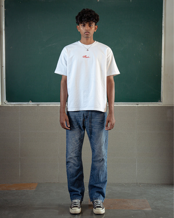 STREETIC EMBROIDERED WHITE T-SHIRT
